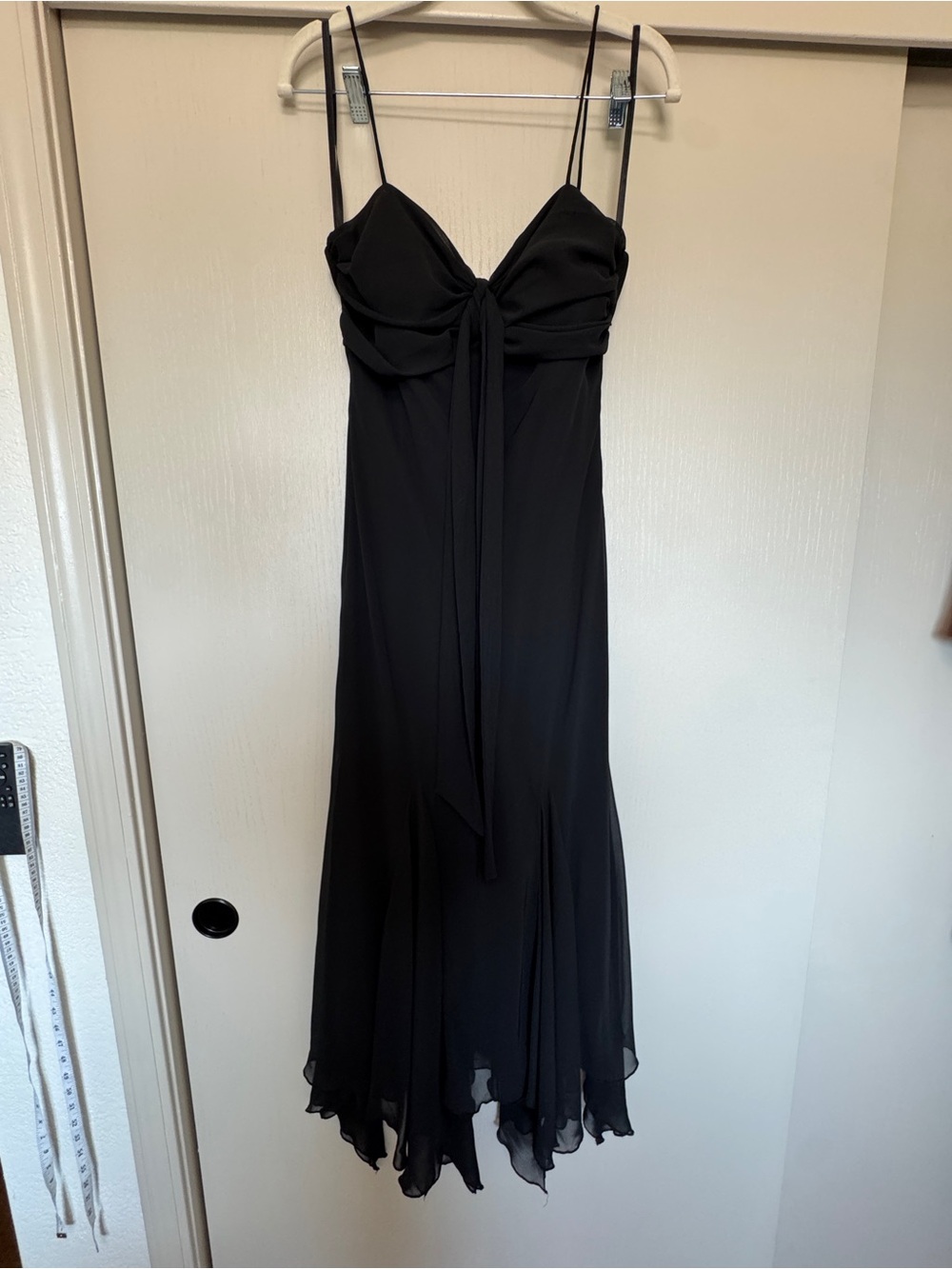 Vintage Elegant Black Spaghetti-Strap Midi Dress